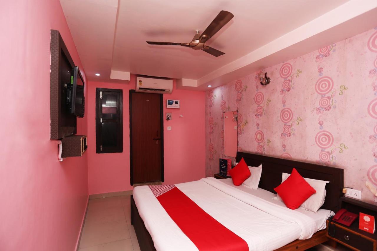 Oyo Hotel New Metro Near Phoenix United Lucknow Esterno foto