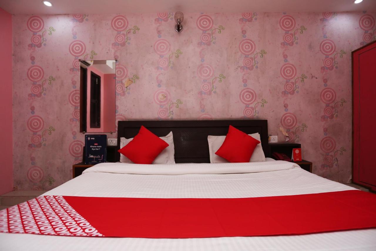 Oyo Hotel New Metro Near Phoenix United Lucknow Esterno foto